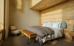 Tierra Patagonia 5*